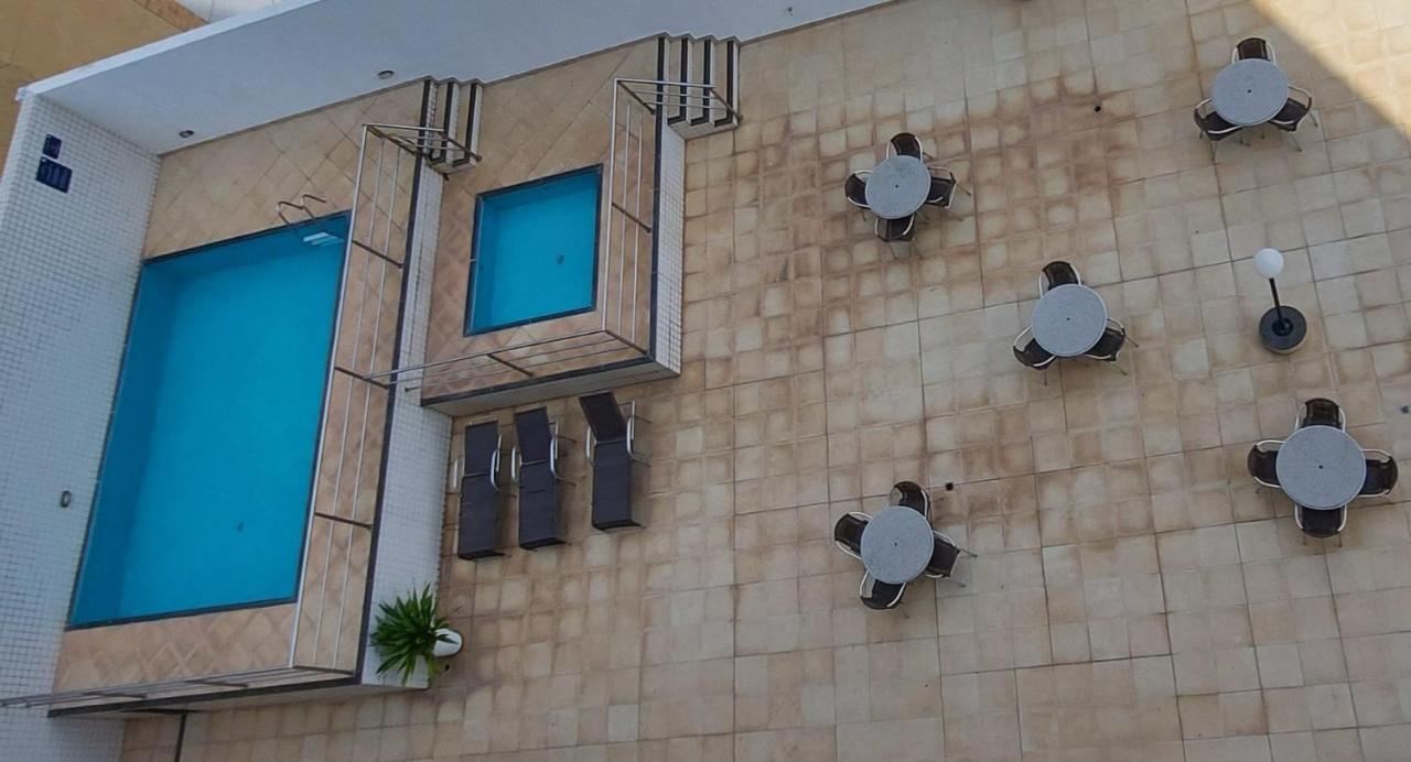Apartamento Flat Biarritz Ao Lado Da Litoranea L Ferreira Hospedagens